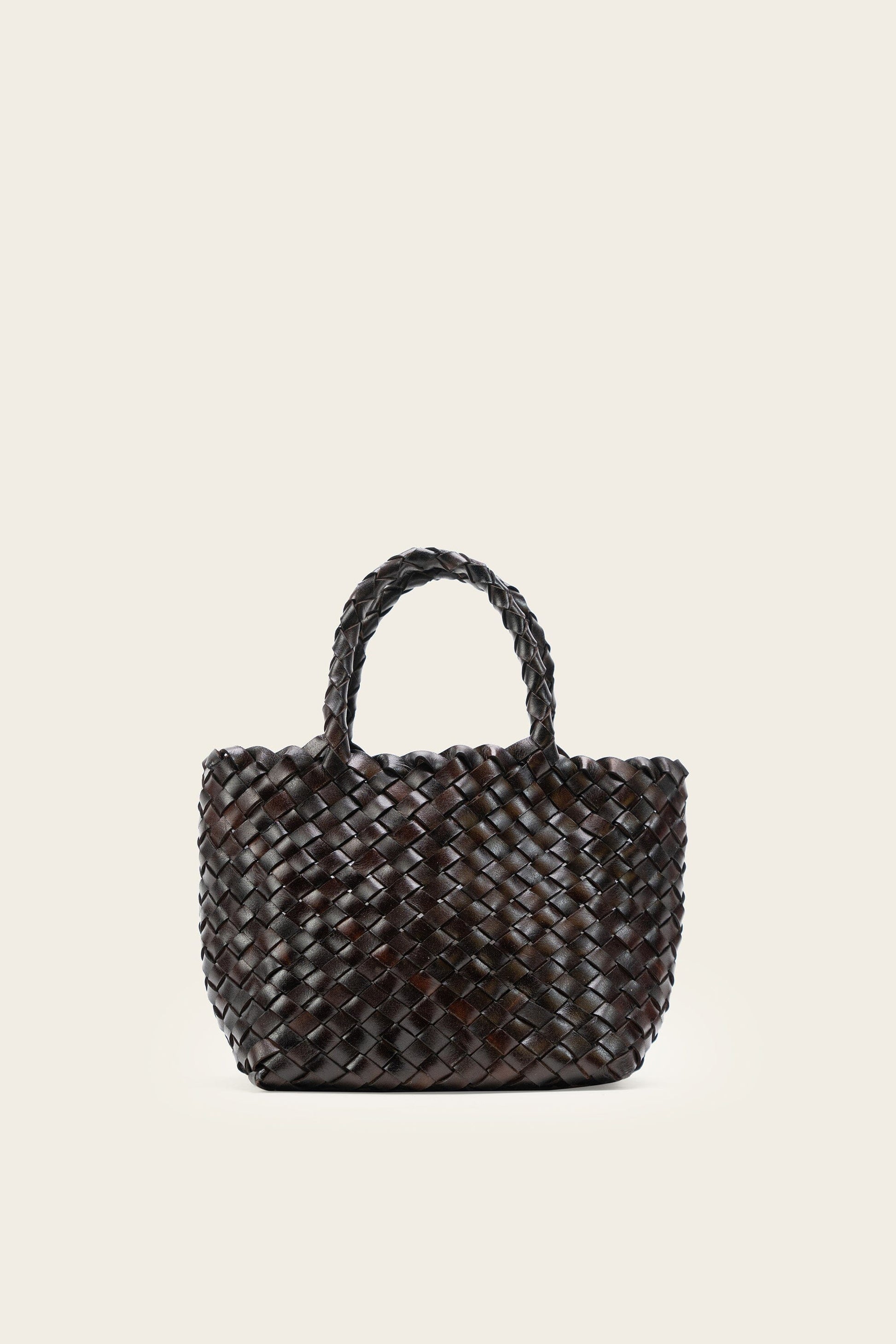 woven-leather-bag