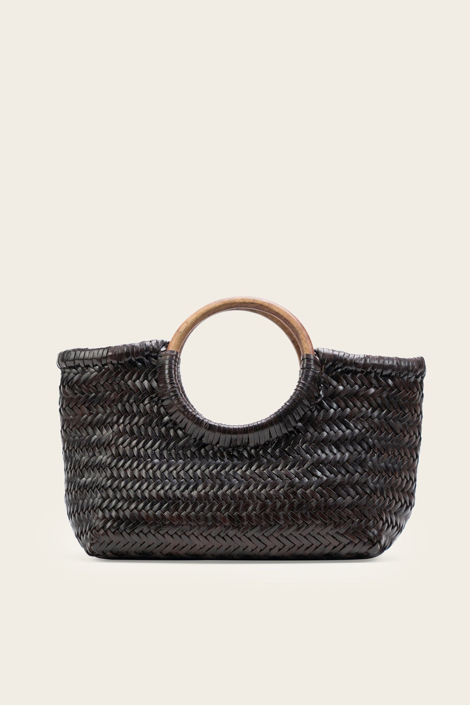 woven-leather-bag