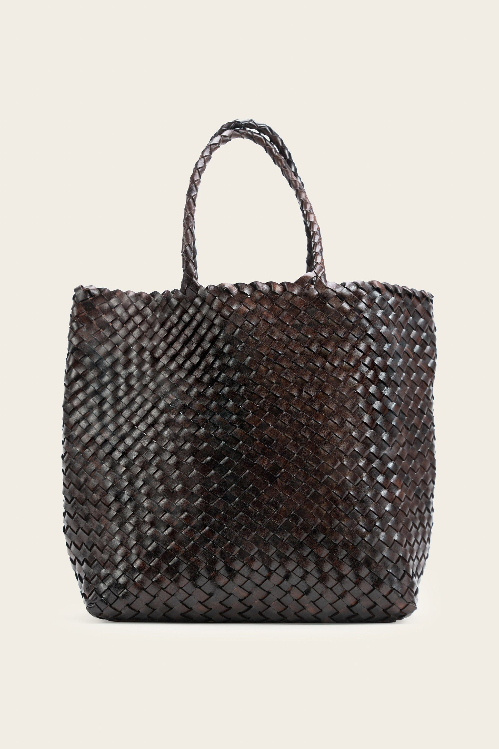 woven-leather-bag
